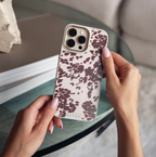 UN_05EL_IP17PROMAX_EL-light-gold UN_05EL_IP17PROMAX_EL-light-gold-magsafe\1.PDP-ELITE_LIGHT-GENERIC.mp4