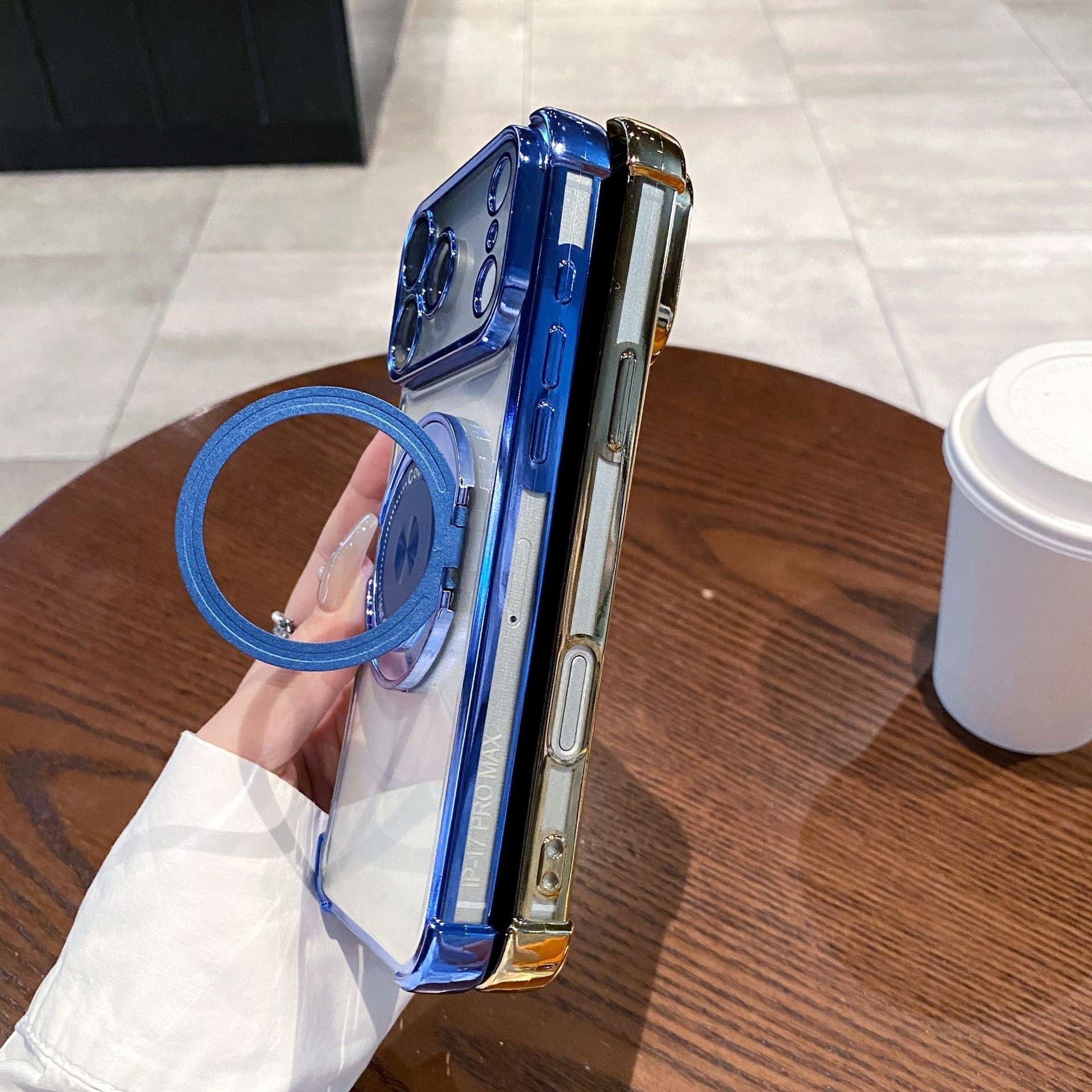 ?? 360° Rotating Magnetic Stand Protective Case for iPhone 17 Series