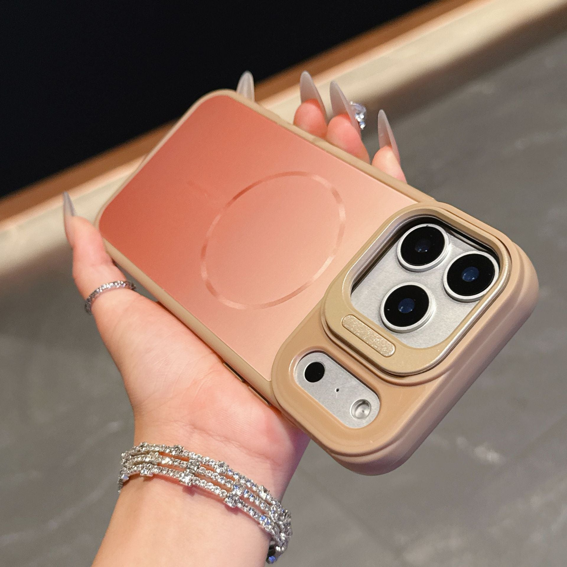 iPhone 17 Series Magnetic Case with Gradient Lens Mount Protection