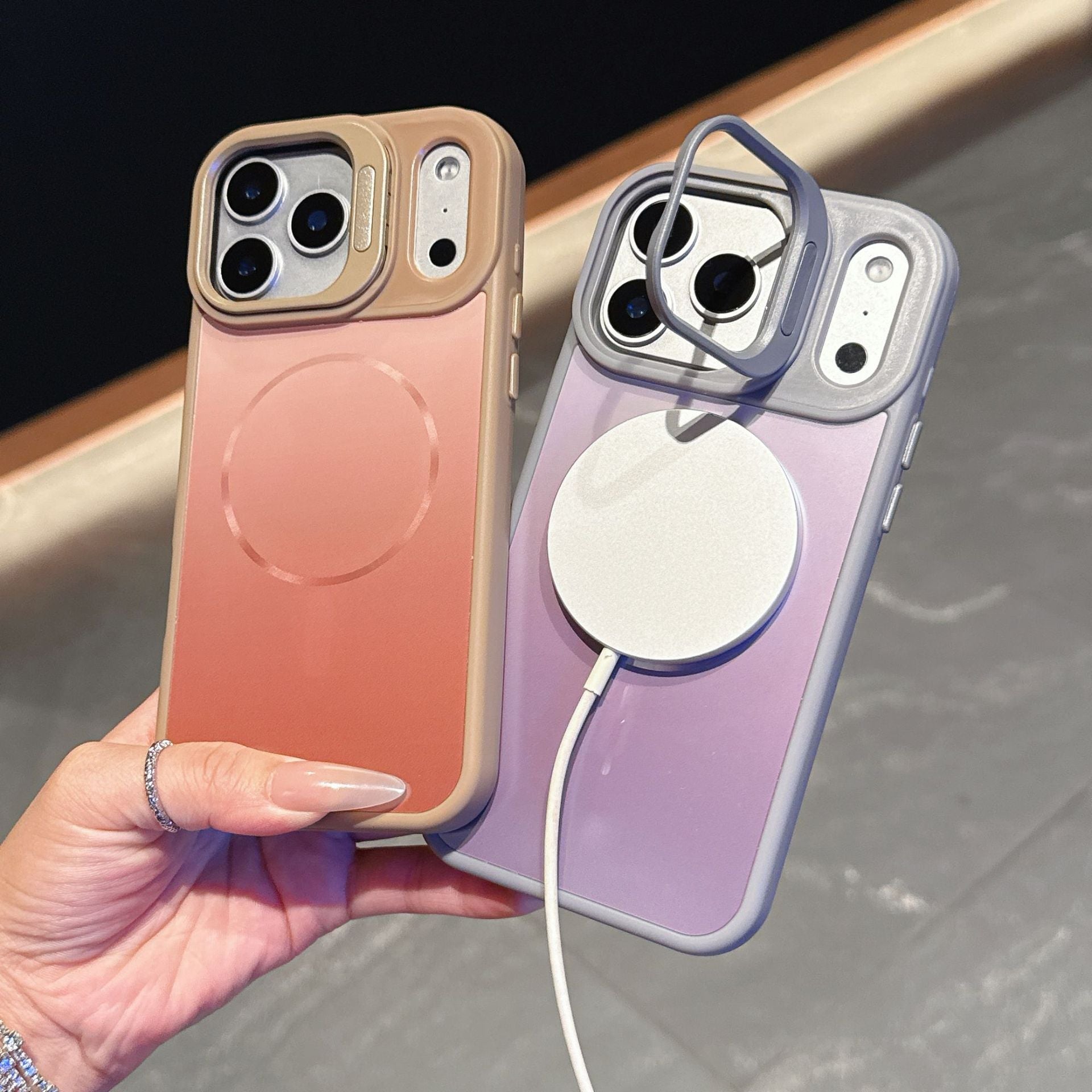 iPhone 17 Series Magnetic Case with Gradient Lens Mount Protection