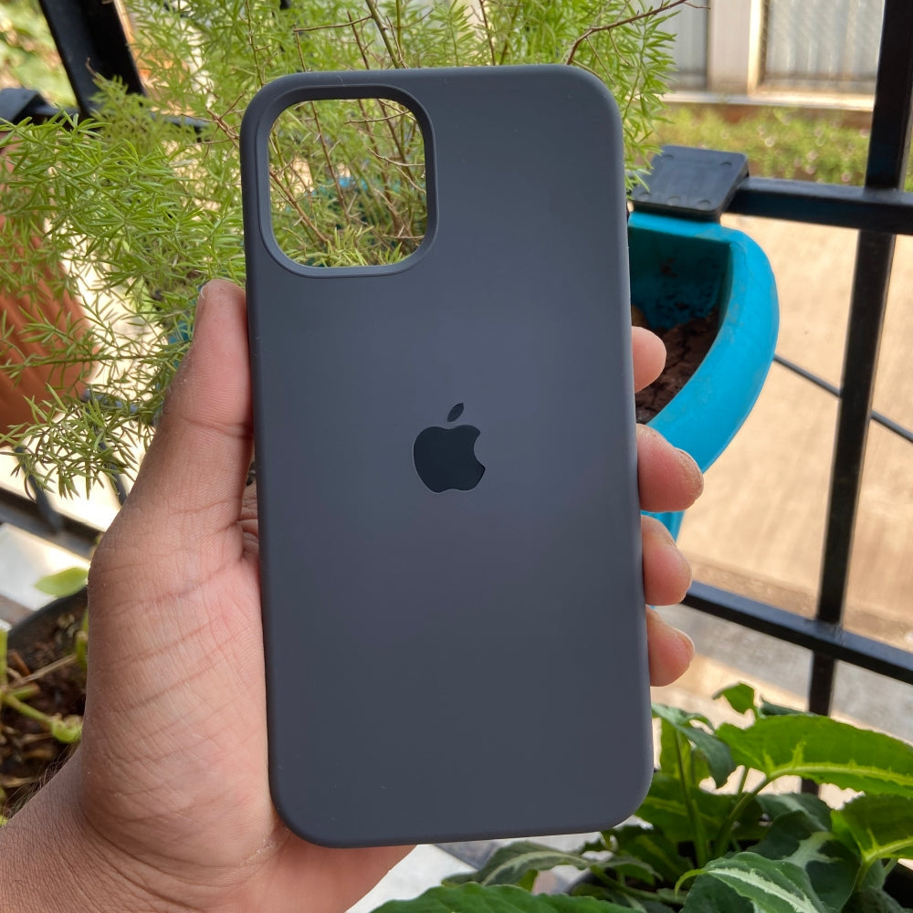 iPhone 13 Pro Cover - Original Silicone Case
