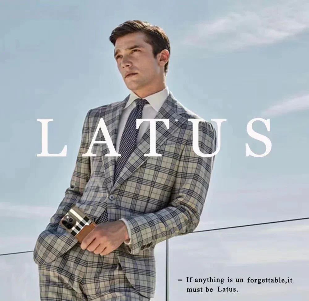 iPhone 14 Pro Max - Mentor Latus VII Premium Leather Cover