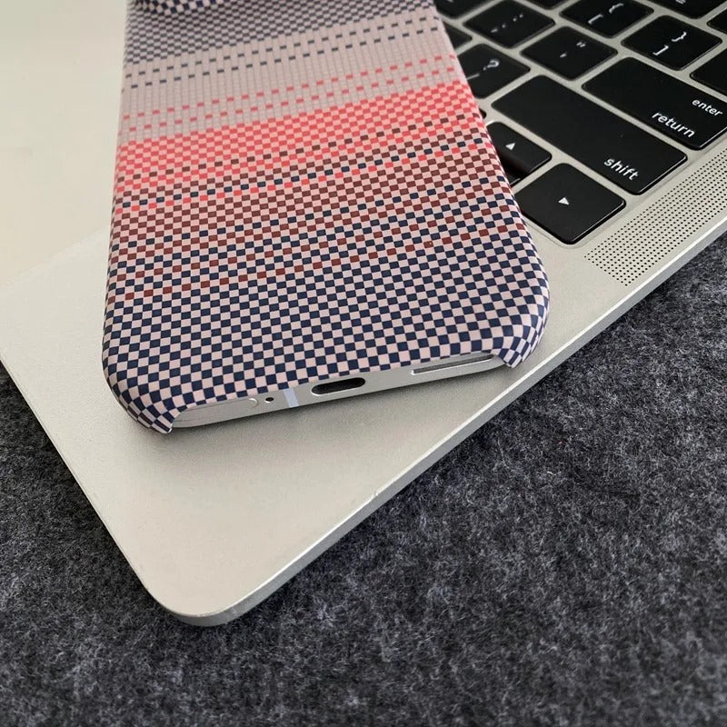 CarbonEdge – Pixel 10 & 9  Ultra Slim MagSafe Case