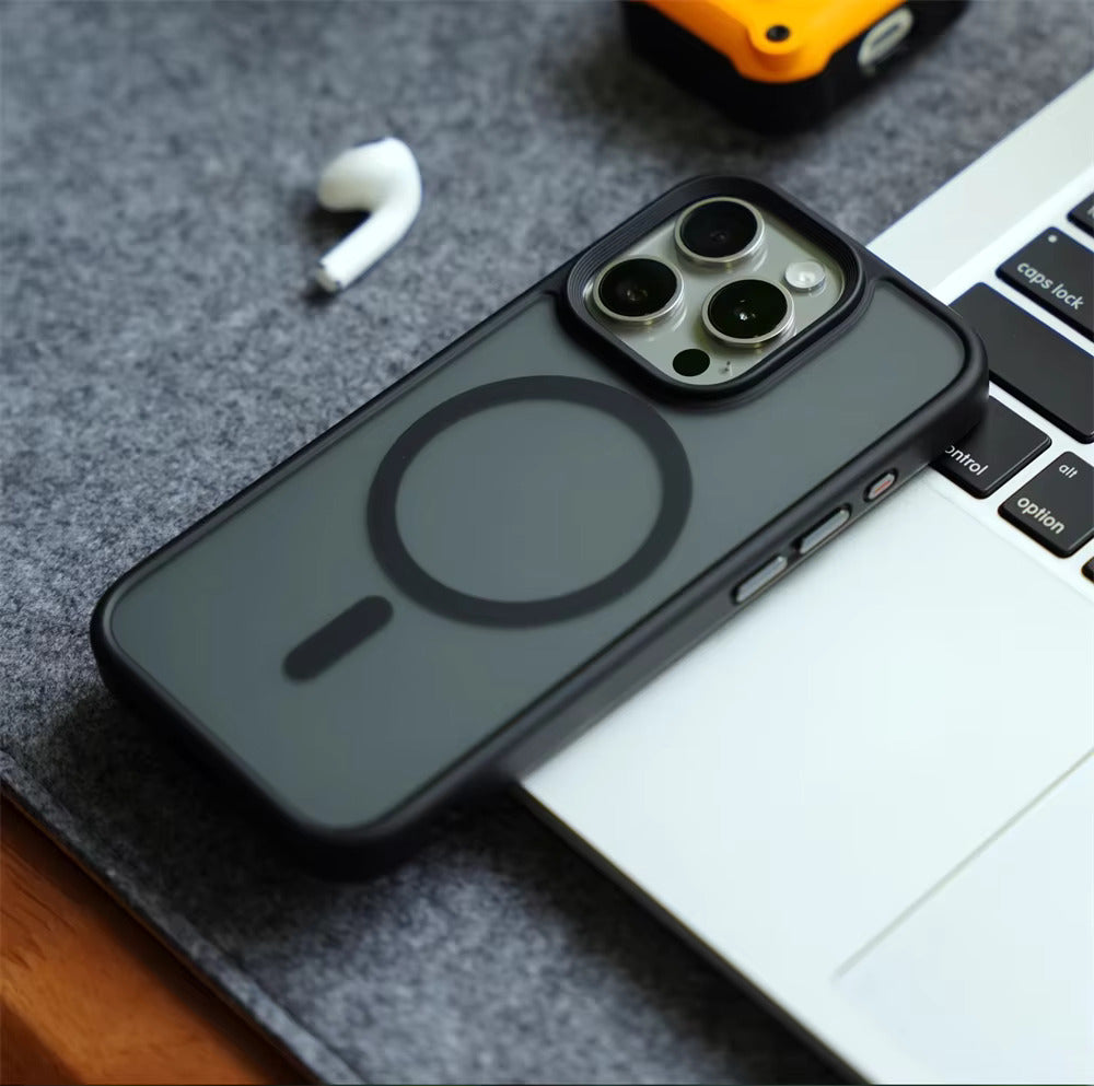 iPhone 16 Series : Premium Frosted Case