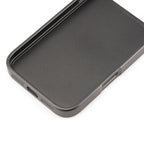 iPhone 17 Series: Carbon Defence Case / Cover