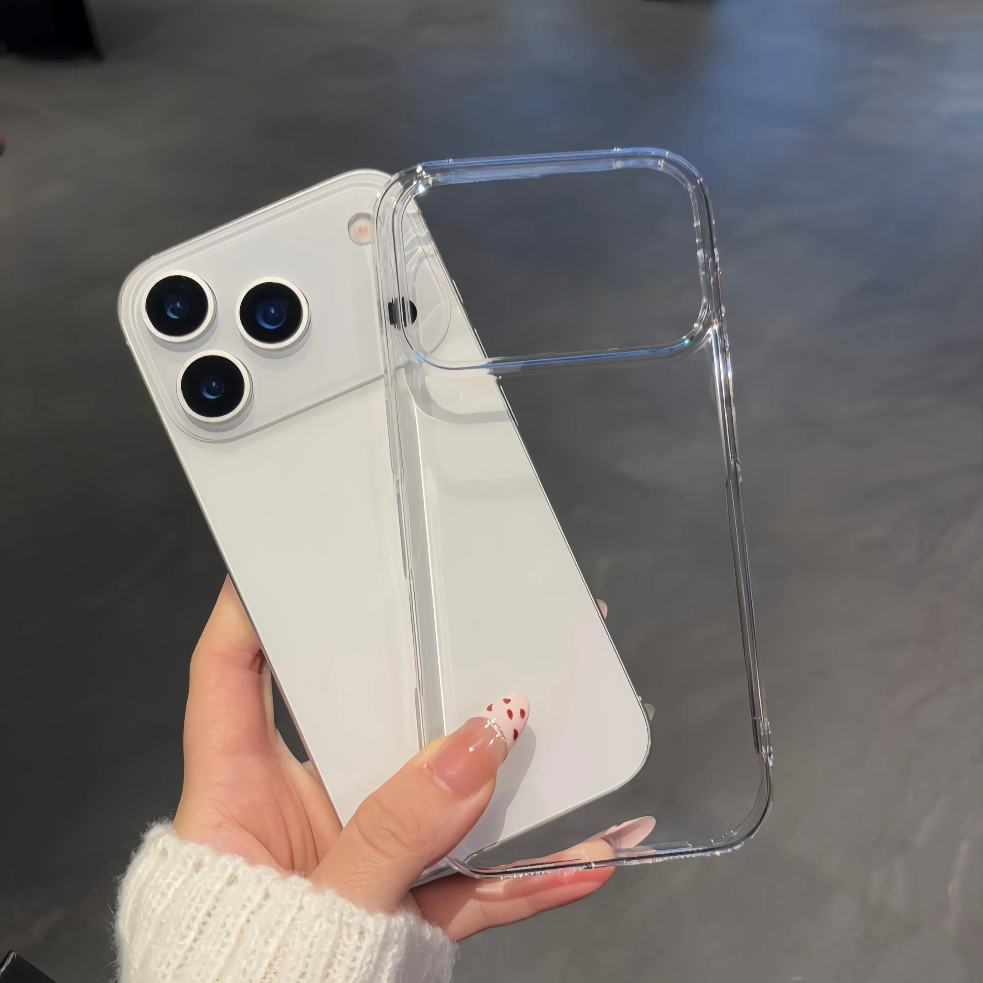 iPhone 17 Series: Crystal Clear Anti Yellow Case