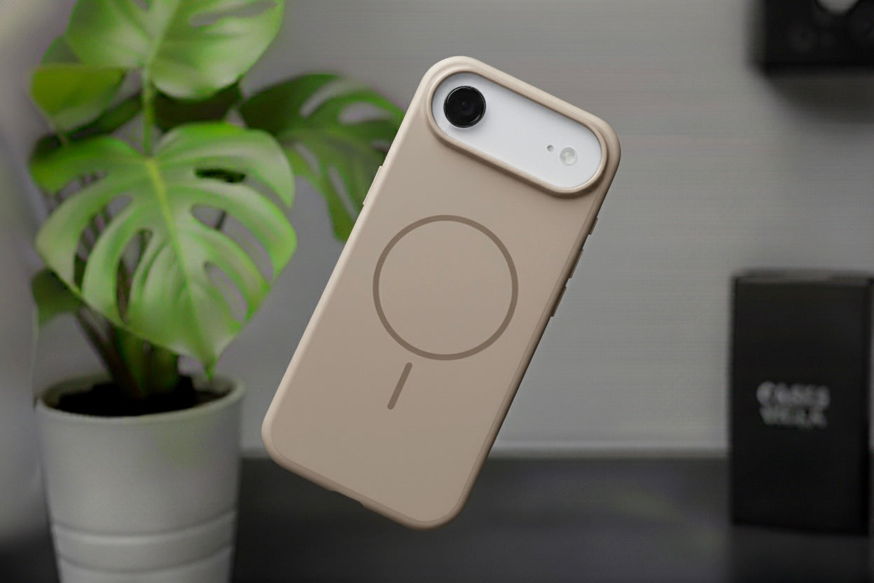 iPhone 17 Series: Silicone MagSafe Case / Cover